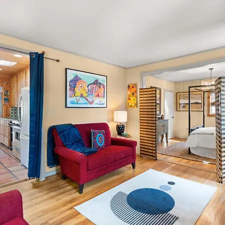 Holiday home Adorable Centrally Located! Santa Fe